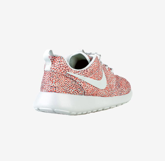 Кроссовки WMNS Nike Rosherun Print 599432-800 3 Купить женские кроссовки Nike Rosherun Print