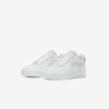 Кроссовки Nike WMNS Air Force 1'07 LX 898889-103 в Киеве.