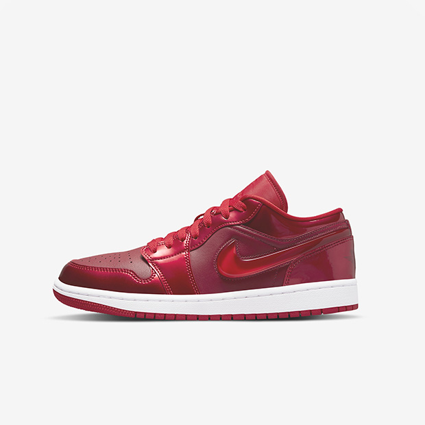 Кроссовки WMNS Air Jordan 1 Low SE DH5893-600 1 Кроссовки WMNS Air Jordan 1 Low SE DH5893-600 оригинал