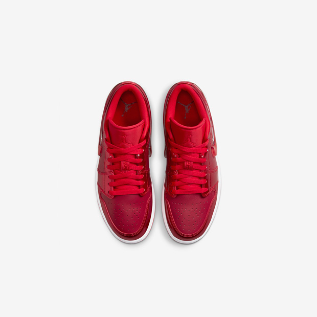Кроссовки WMNS Air Jordan 1 Low SE DH5893-600 3 Кроссовки WMNS Air Jordan 1 Low SE DH5893-600 женские