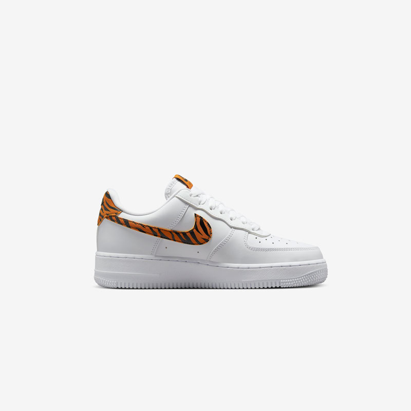 Кросівки W Nike Air Force 1 07 DD8959-108 5 Кросівки W Nike Air Force 1 07 DD8959-108