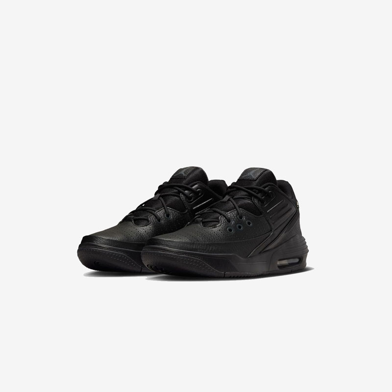Кросівки Air Jordan Max Aura 5 DZ4353-001 2 Кросівки Air Jordan Max Aura 5 DZ4353-001