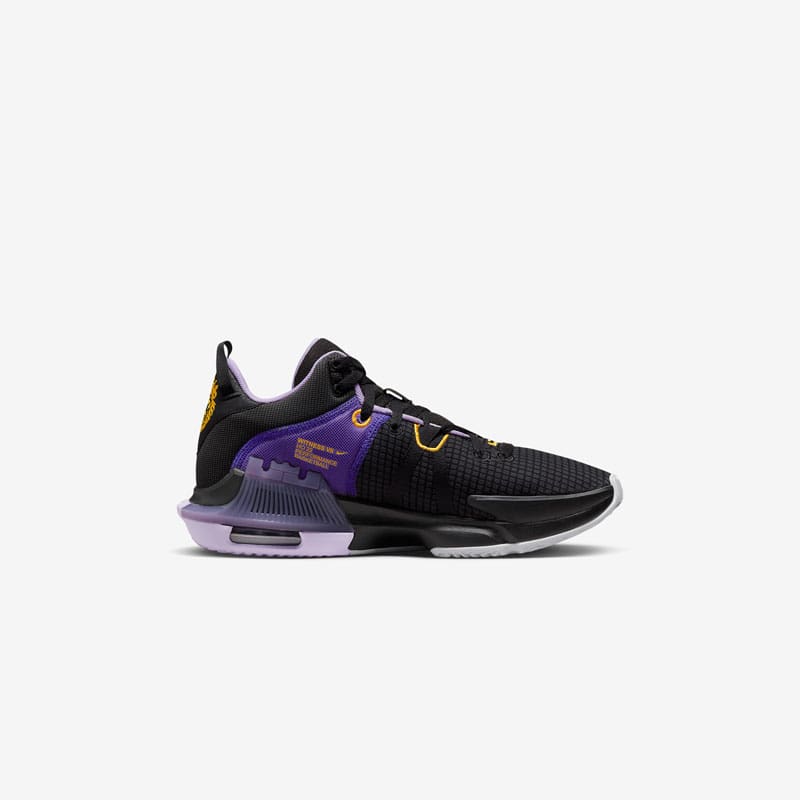 Кросівки Nike LeBron Witness 7 DM1123-002 5 Кросівки Nike LeBron Witness 7 DM1123-002
