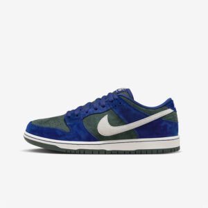 Кросівки Nike SB Dunk Low Pro HF3704-400