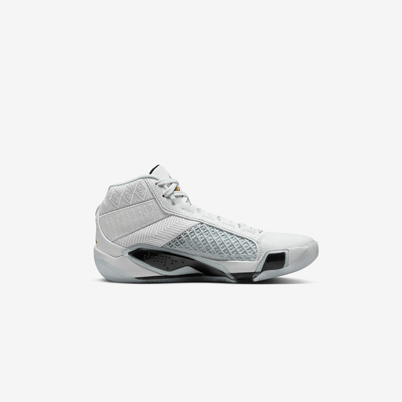 Кросівки Air Jordan XXXVIII FN7481-100 5 Кросівки Air Jordan XXXVIII FN7481-100