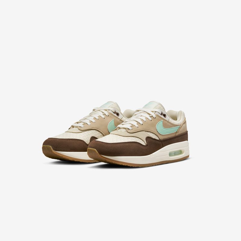 Кросівки Nike Air Max 1 QS2 FD5088-200 2 Кросівки Nike Air Max 1 QS2 FD5088-200