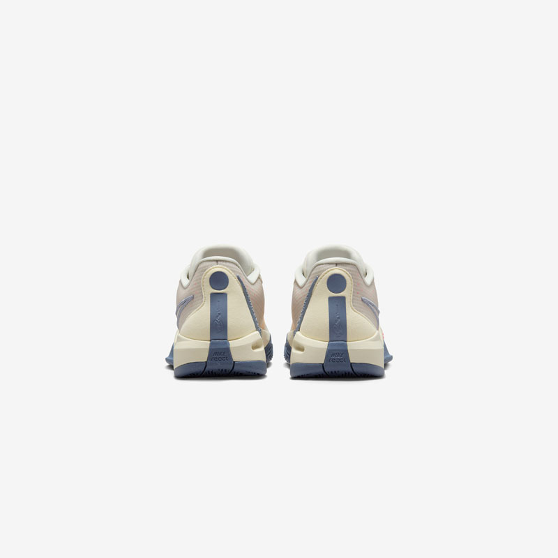 Кросівки Nike Sabrina 1 FQ3381-002 4 Кросівки Nike Sabrina 1 FQ3381-002