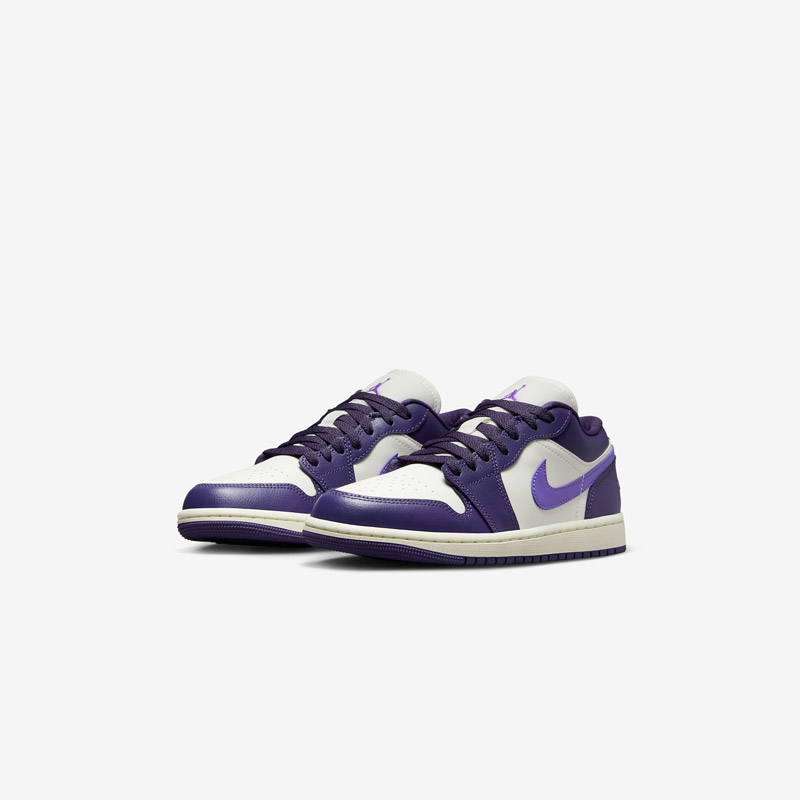 Кросівки W Air Jordan 1 Low DC0774-502 2 Кросівки W Air Jordan 1 Low DC0774-502