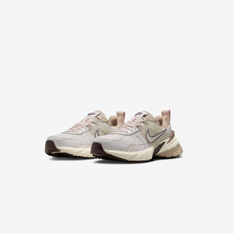 Кросівки Nike V2K Light Orewood Brown FD0736-103 2 Кросівки Nike V2K Light Orewood Brown FD0736-103