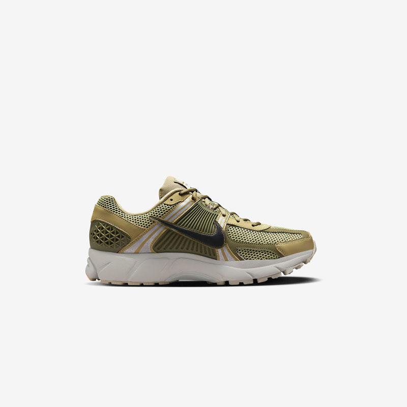 Кросівки Nike Vomero 5 Neutral Olive FJ1915-200 5 Кросівки Nike Vomero 5 Neutral Olive FJ1915-200