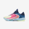 Кросівки Nike Zoom Freak 4 DO9678-400