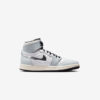 Кросівки W Air Jordan 1 High CMFT 2 Wolf Grey Metallic FJ4652-100