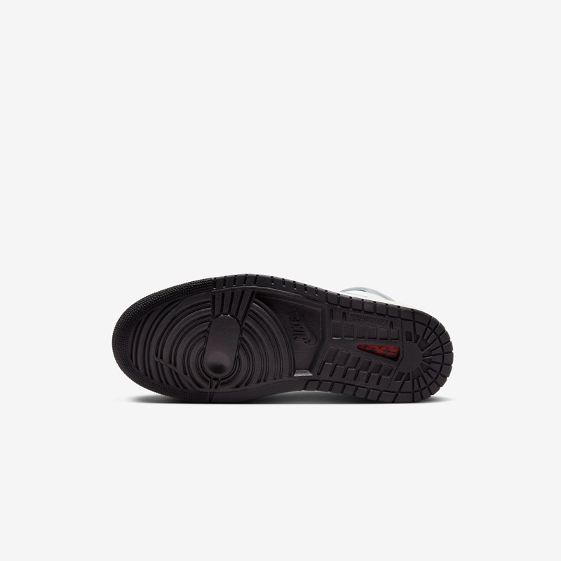 Кросівки W Air Jordan 1 High CMFT 2 Wolf Grey Metallic FJ4652-100 6 Кросівки W Air Jordan 1 High CMFT 2 Wolf Grey Metallic FJ4652-100