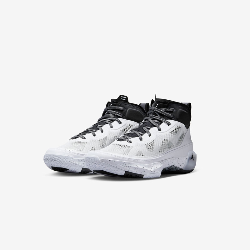 Кросівки Air Jordan 37 “Oreo” DD6958-108 2 Кросівки Air Jordan 37 “Oreo” DD6958-108
