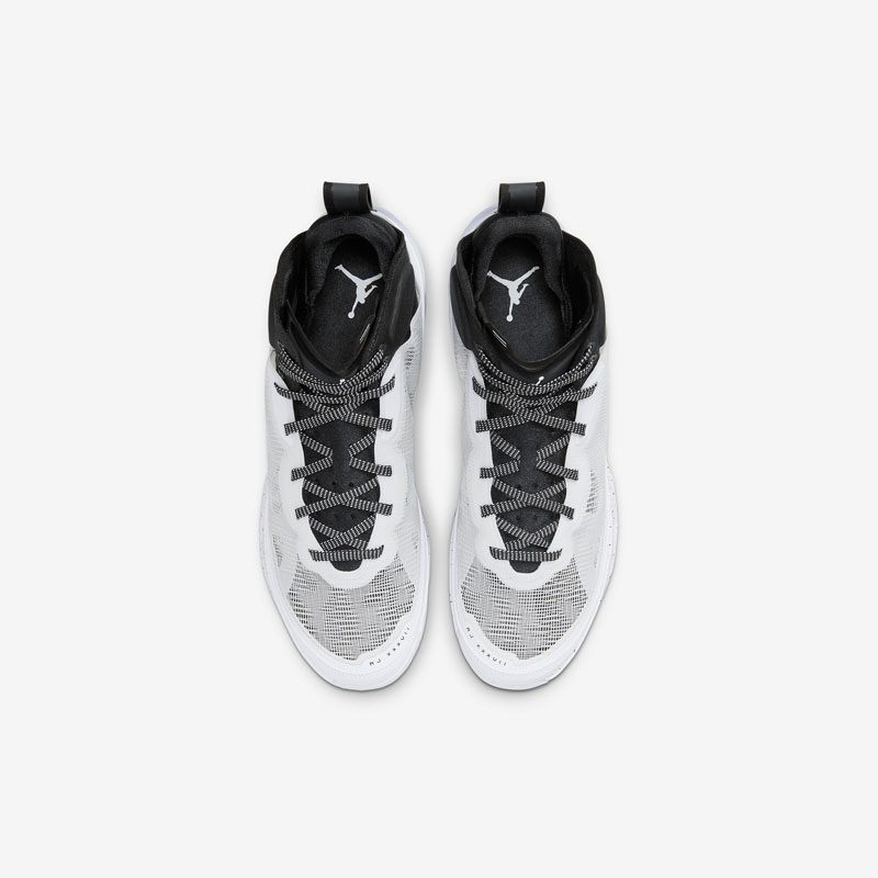 Кросівки Air Jordan 37 “Oreo” DD6958-108 3 Кросівки Air Jordan 37 “Oreo” DD6958-108
