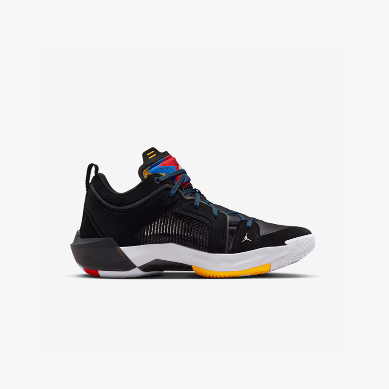 Кросівки Air Jordan XXXVII Low DQ4122-061 5 Кросівки Air Jordan XXXVII Low DQ4122-061