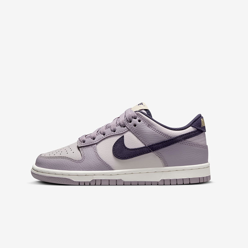 Кросівки Nike Dunk Low GS Light Violet Ore HQ3573-202 1 Кросівки Nike Dunk Low GS "Light Violet Ore" HQ3573-202