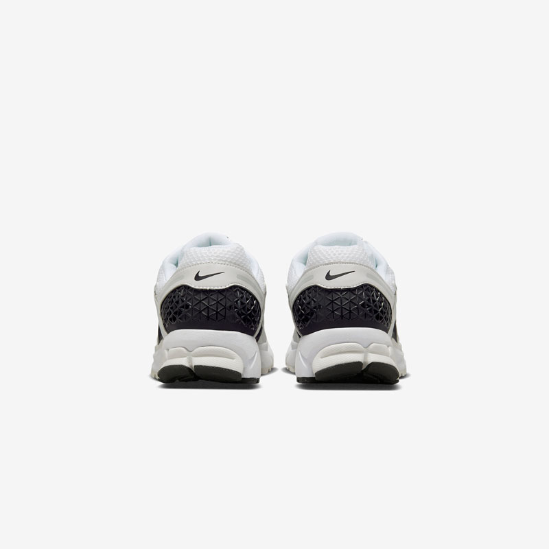 Кросівки Nike Vomero 5 FB9149-101 4 Кросівки Nike Vomero 5 FB9149-101