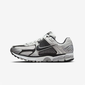 Кросівки Nike Zoom Vomero 5 FJ4151-004