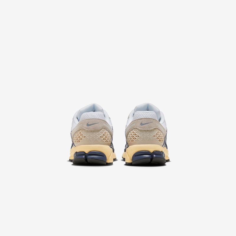 Кросівки Nike Zoom Vomero 5 HF4259-100 4 Кросівки Nike Zoom Vomero 5 HF4259-100