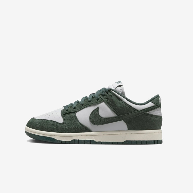 Кросівки Nike W Dunk Low Vintage Green HJ7673-002 1 Кросівки Nike W Dunk Low "Vintage Green" HJ7673-002