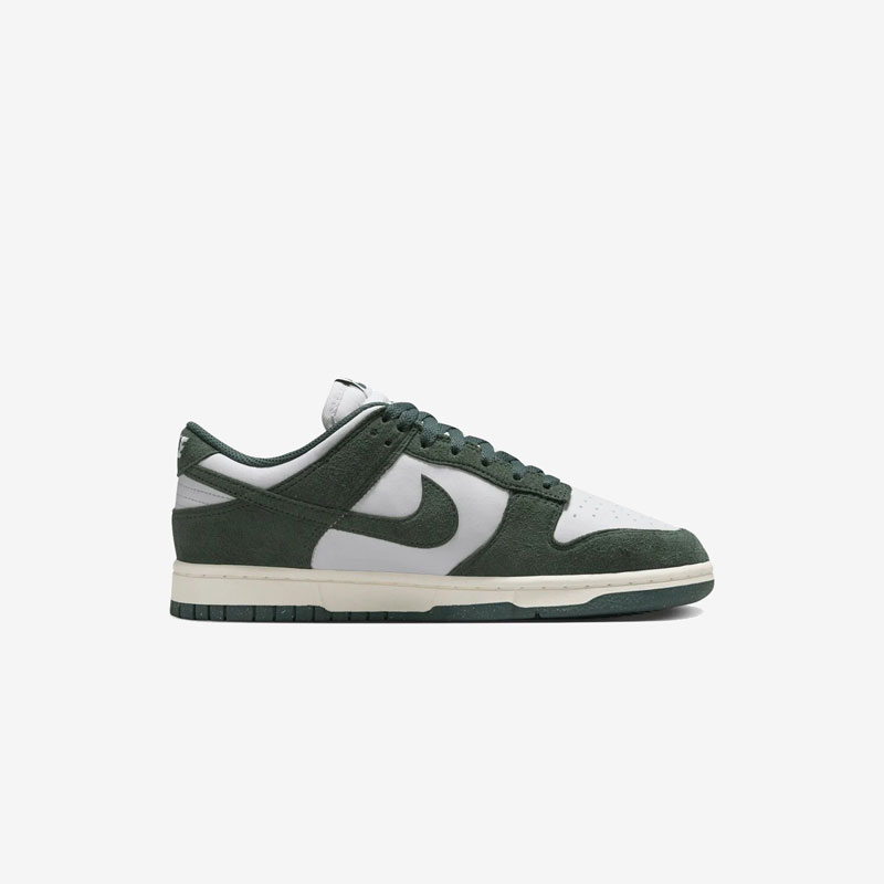 Кросівки Nike W Dunk Low Vintage Green HJ7673-002 4 Кросівки Nike W Dunk Low "Vintage Green" HJ7673-002