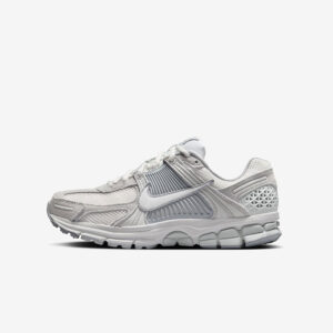 Кросівки Nike Wmns Vomero 5 HQ0458-001