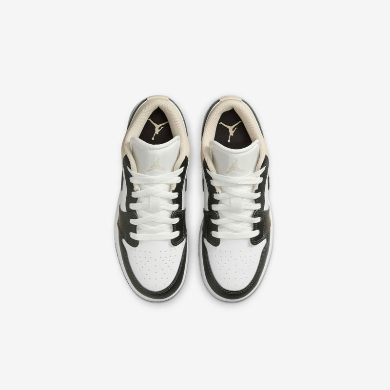 Кросівки Air Jordan 1 Low GS 553560-153 3 Кросівки Air Jordan 1 Low GS 553560-153
