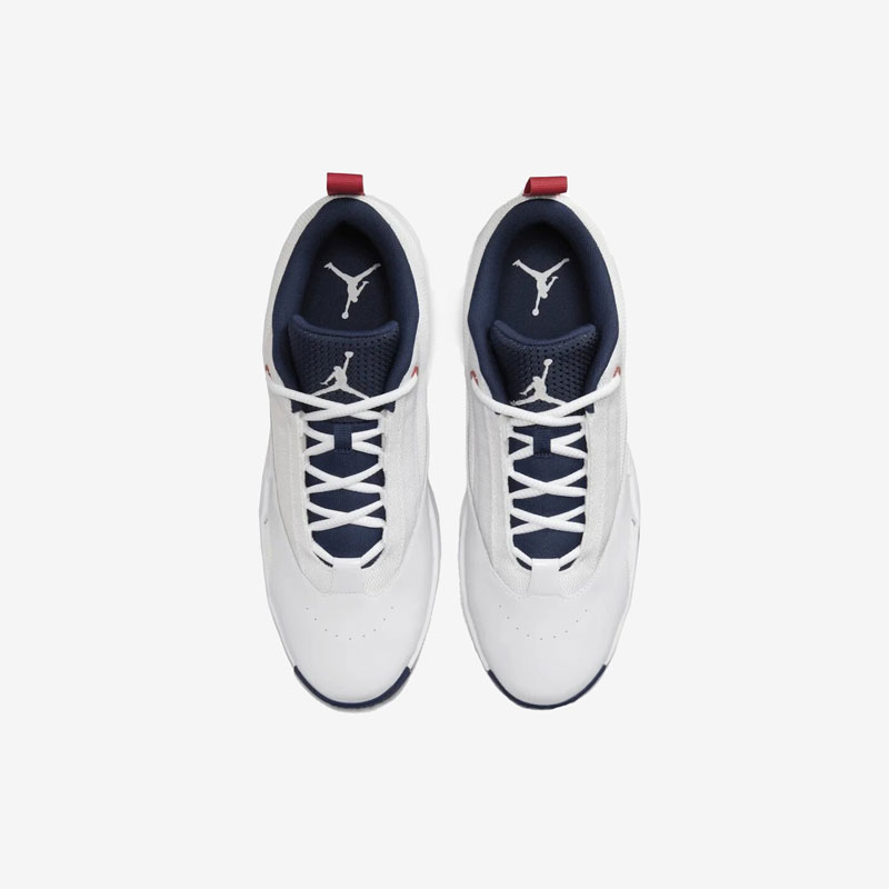 Кросівки Jordan Max Aura 6 FQ8298-100 3 Кросівки Jordan Max Aura 6 FQ8298-100