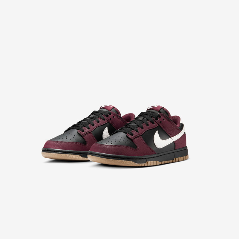 Кросівки Nike W Dunk Low Burgundy Crush HM9658-600 2 Кросівки Nike W Dunk Low "Burgundy Crush" HM9658-600