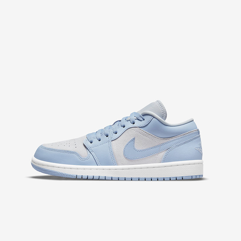 Кросівки W Air Jordan 1 Low Football Grey DC0774-050 1 Кросівки W Air Jordan 1 Low "Football Grey" DC0774-050