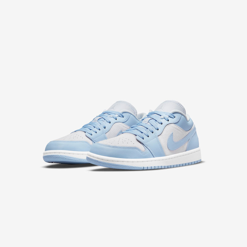 Кросівки W Air Jordan 1 Low Football Grey DC0774-050 2 Кросівки W Air Jordan 1 Low "Football Grey" DC0774-050
