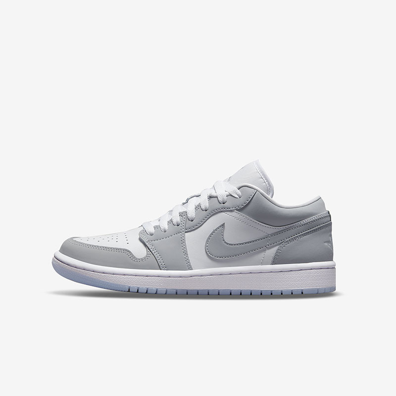 Кросівки W Air Jordan 1 Low Wolf Grey DC0774-105 1 Кросівки W Air Jordan 1 Low "Wolf Grey" DC0774-105