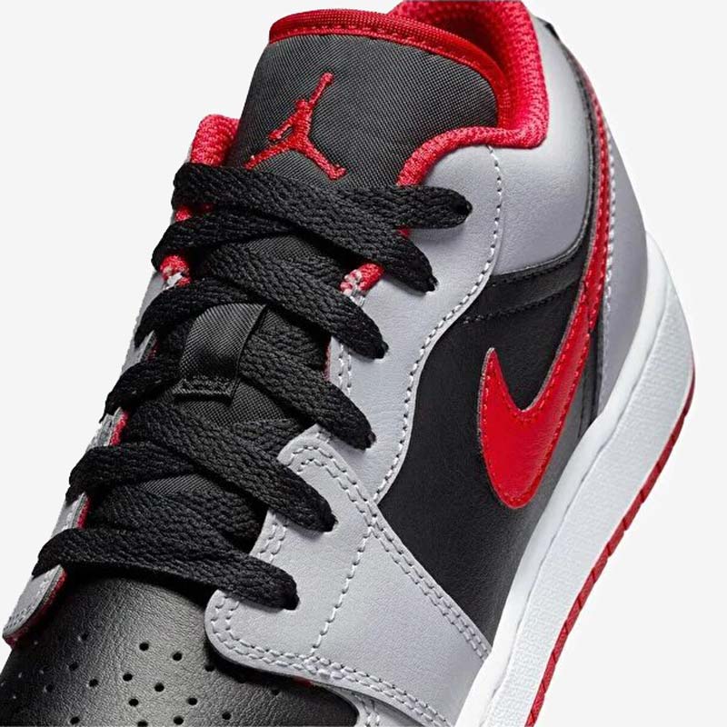 Кросівки Air Jordan 1 Low GS Cement Grey 553560-060 5 Кросівки Air Jordan 1 Low GS "Cement Grey" 553560-060