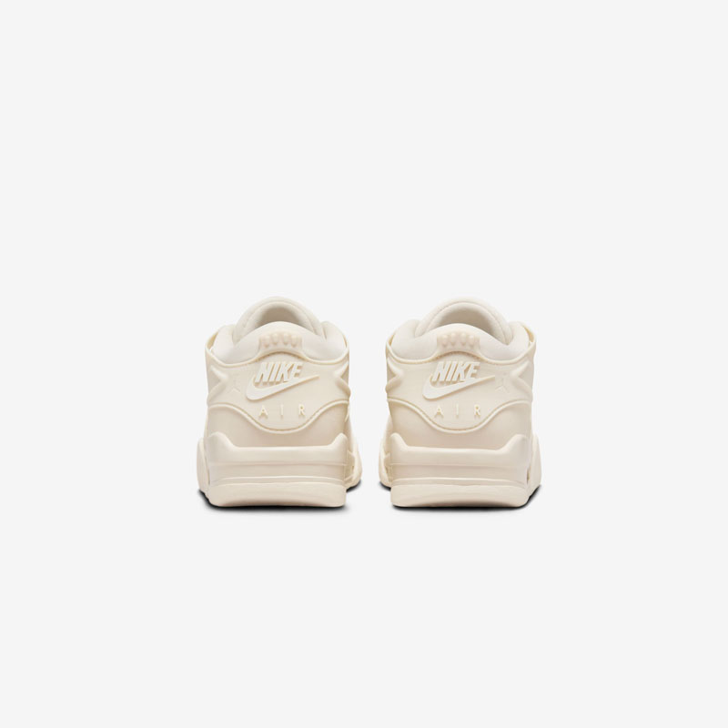 Кросівки W Air Jordan 4 RM Legent Light Brown FQ7940-200 4 Кросівки W Air Jordan 4 RM "Legent Light Brown" FQ7940-200
