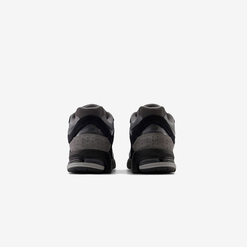 Кросівки New Balance 2002R Ripstop Black U2002RTG 3 Кросівки New Balance 2002R "Ripstop Black" U2002RTG