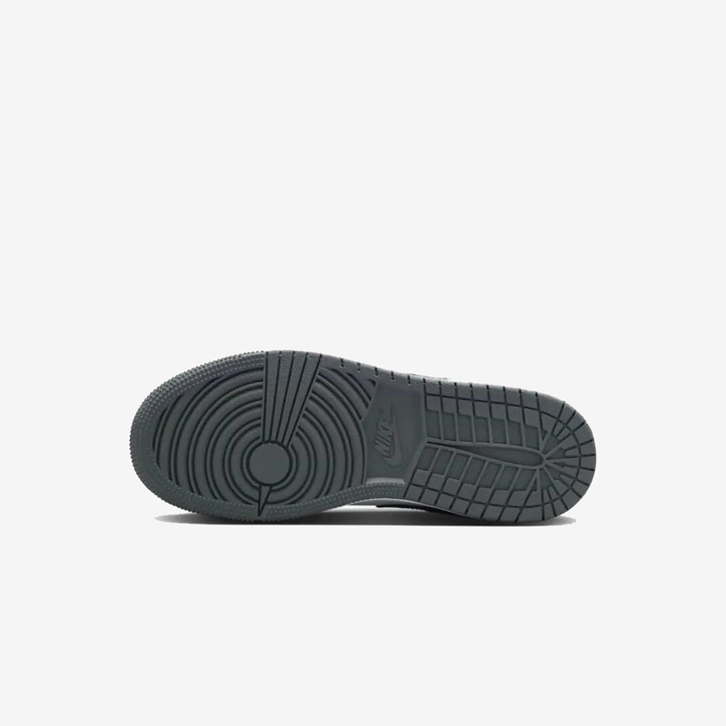 Кросівки Air Jordan 1 Low GS Iron Grey 553560-044 6 Кросівки Air Jordan 1 Low GS "Iron Grey" 553560-044