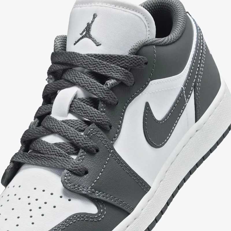Кросівки Air Jordan 1 Low GS Iron Grey 553560-044 7 Кросівки Air Jordan 1 Low GS "Iron Grey" 553560-044