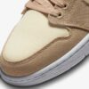 Кросівки Air W Jordan 1 Mid SE 