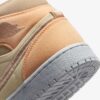 Кросівки Air W Jordan 1 Mid SE 