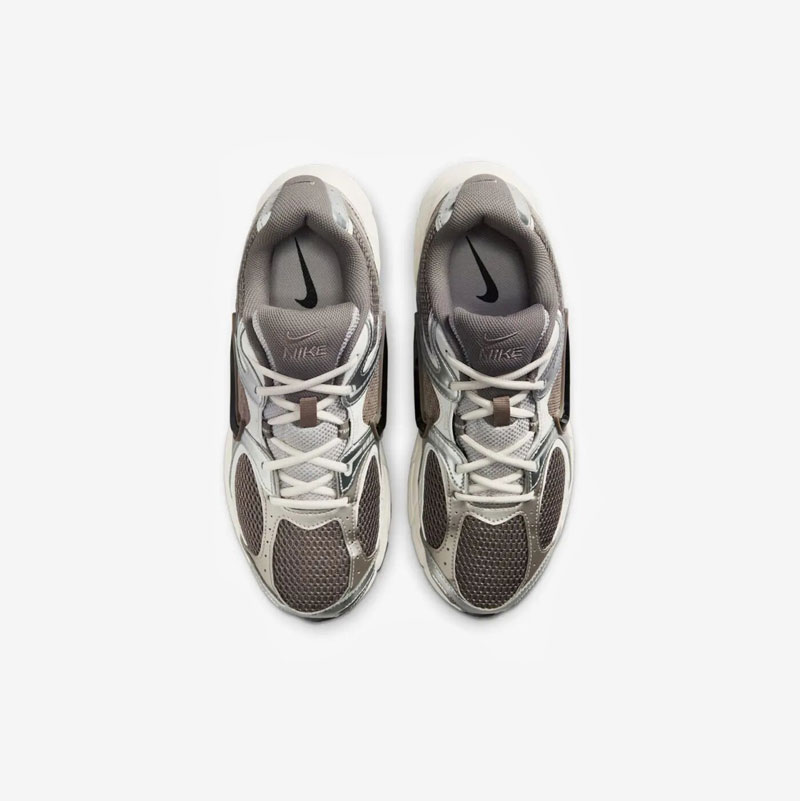 Кросівки Nike V5 RNR Cave Stone HJ5228-200 3 Кросівки Nike V5 RNR "Cave Stone" HJ5228-200