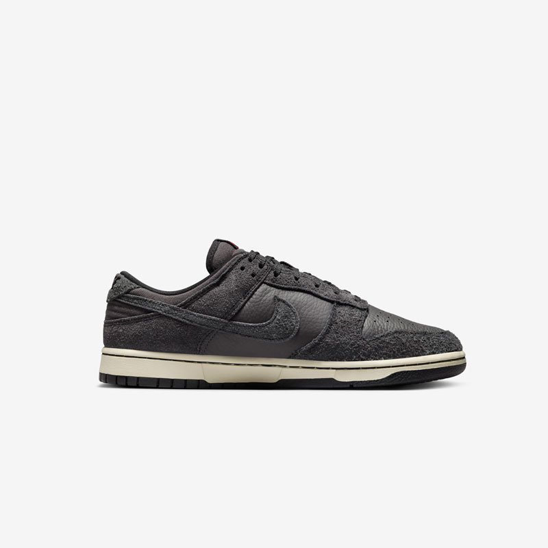 Кросівки Nike Dunk Low PRM Black Off Noir HF3145-001 5 Кросівки Nike Dunk Low PRM "Black Off Noir" HF3145-001
