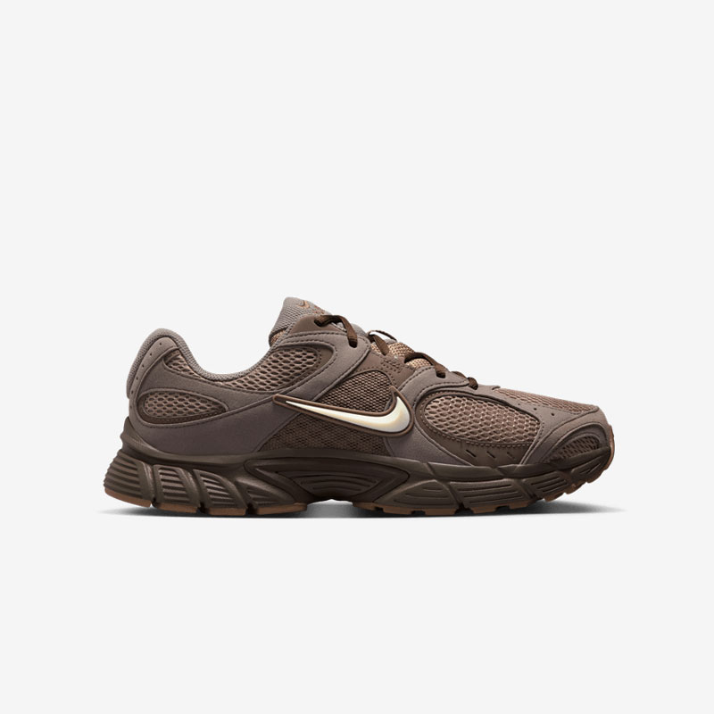 Кросівки Nike V5 RNR Mink Brown IO8746-214 5 Кросівки Nike V5 RNR "Mink Brown" IO8746-214