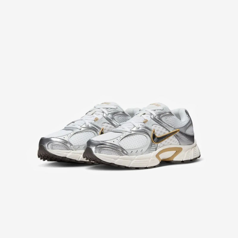 Кросівки Nike V5 RNR Parachute Beige HJ5228-102 2 Кросівки Nike V5 RNR "Parachute Beige" HJ5228-102