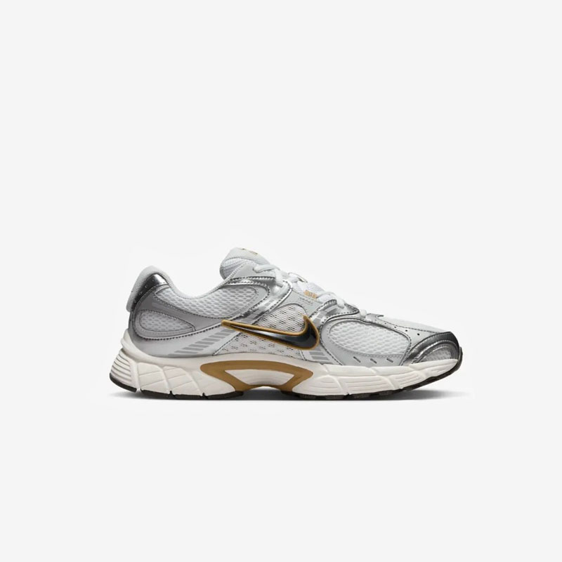 Кросівки Nike V5 RNR Parachute Beige HJ5228-102 6 Кросівки Nike V5 RNR "Parachute Beige" HJ5228-102
