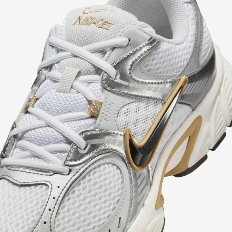 Кросівки Nike V5 RNR Parachute Beige HJ5228-102 8 Кросівки Nike V5 RNR "Parachute Beige" HJ5228-102