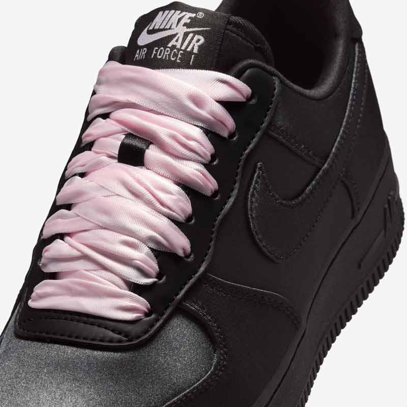 Кросівки Nike W Air Force 1 Low Black Satin IH2034-010 7 Кросівки Nike W Air Force 1 Low "Black Satin" IH2034-010