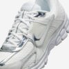 Кроссовки Nike W Vomero 5