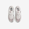 Кроссовки Nike W Vomero 5
