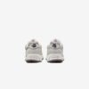 Кроссовки Nike W Vomero 5